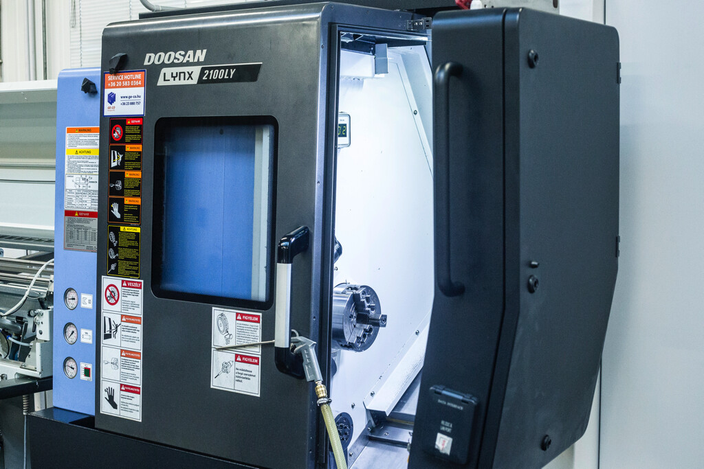 Doosan Lynx 2100 LY CNC eszterga Y-tengellyel