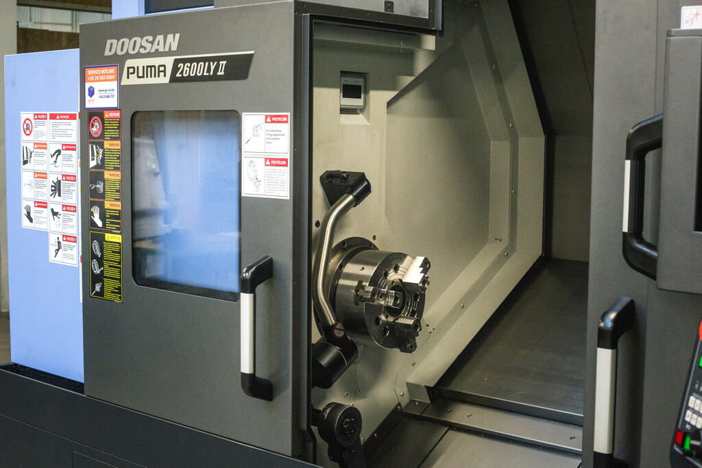 Doosan Puma 2600LY II CNC eszterga Y-tengellyel