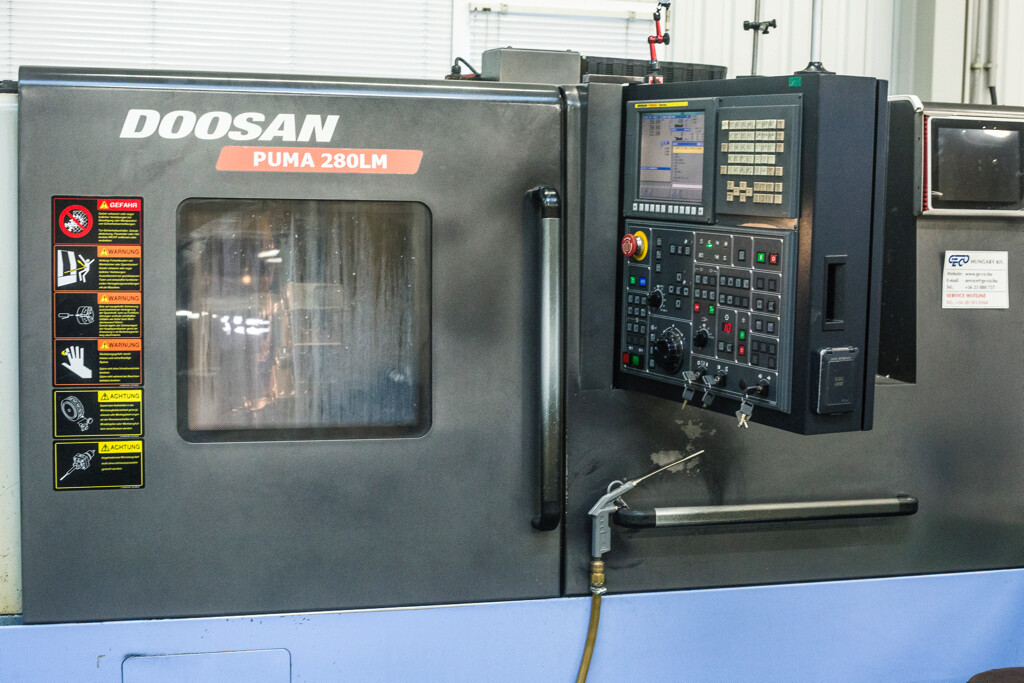 Doosan Puma 280 LM CNC eszterga