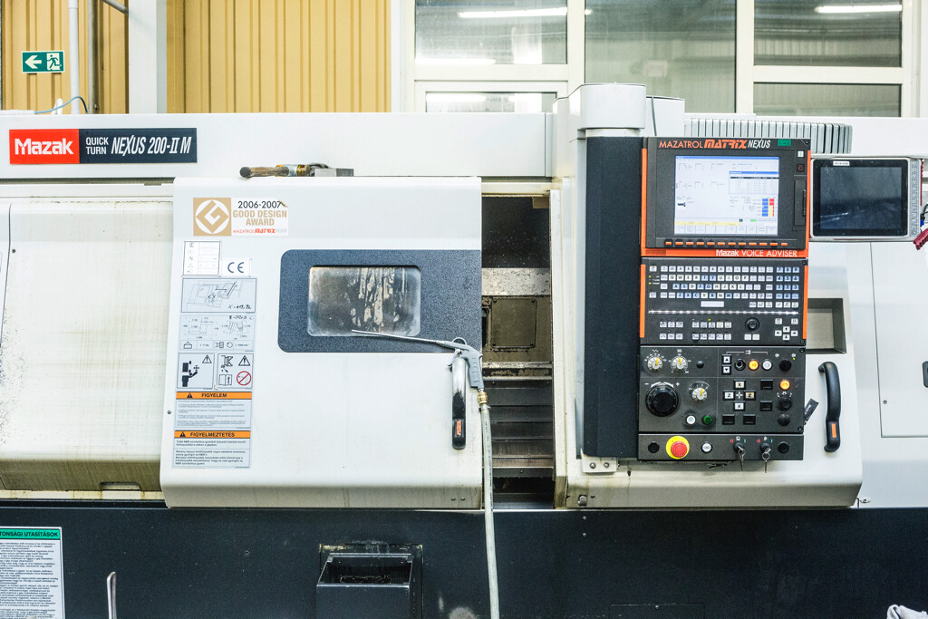 Mazak QTN200 II M/1000 CNC eszterga