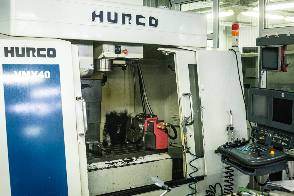 Hurco VMX-40 4 tengelyes CNC megmunkáló központ